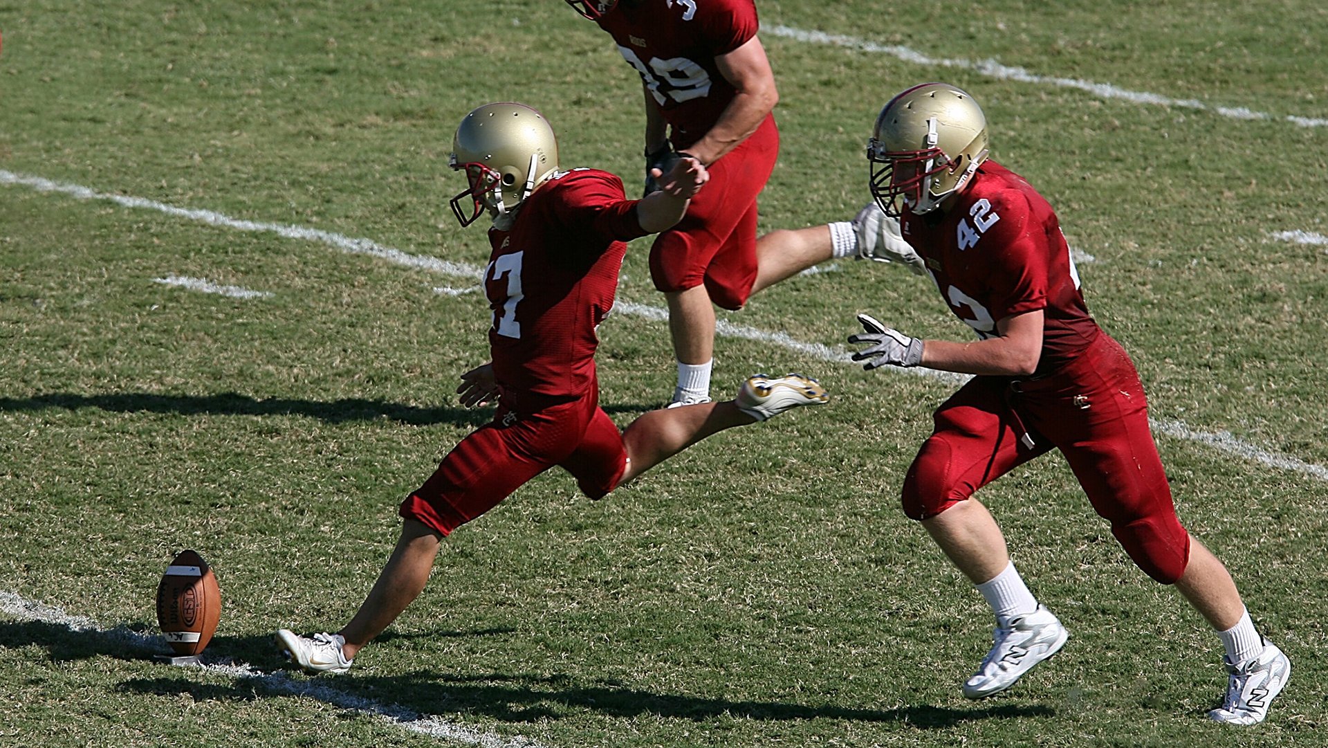 全国青少年足球明星列车在多地开启，激励青少年兴趣，全国青少年足球排名